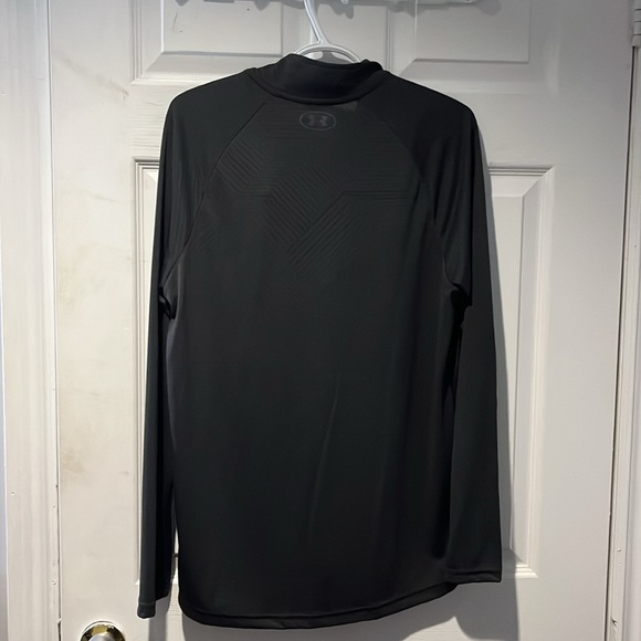 Men’s under armour quarter zip - Picture 2 of 3